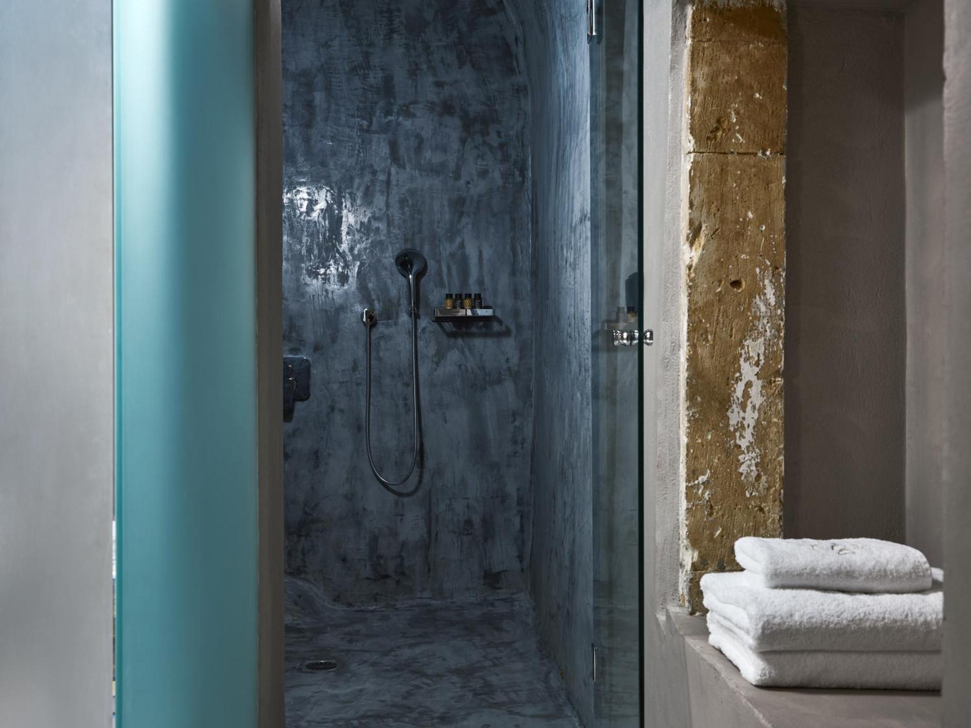 Chania Inn Bagian luar foto